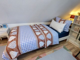 kleinesres Bett 1,00 x 2,00