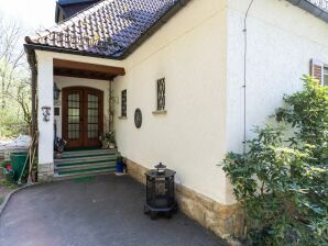 Apartment Attraktive Wohnung in Franken mit Garten - Küps - image1
