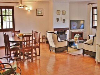 Villa Calella Features 11