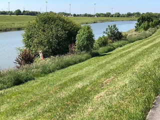 Radfahren am Deich