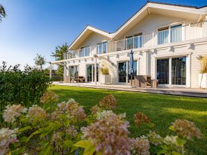 Ferienhaus Badebude No. 1 - Weißenhäuser Strand - image1