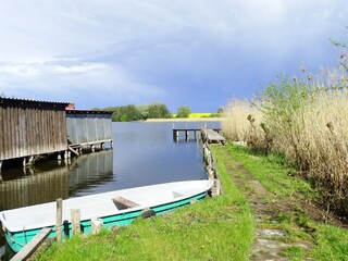 Am Bootssteg - Ruderboot