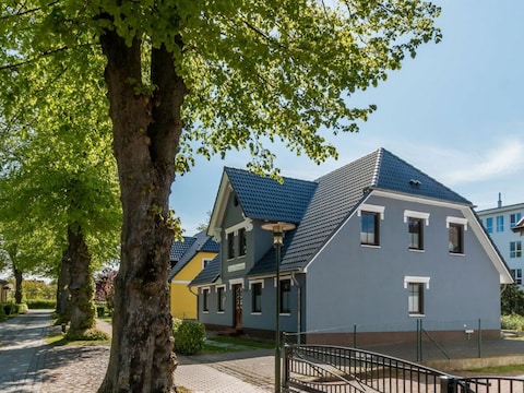 Holiday apartment Haus Ostseenixe 1