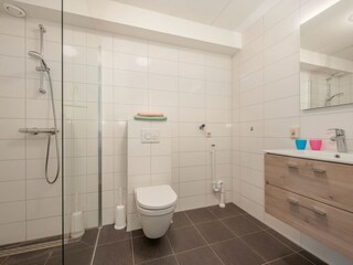 Holiday house Vrouwenpolder Features 10