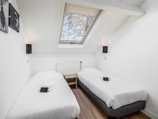 Holiday house Vrouwenpolder Features 5
