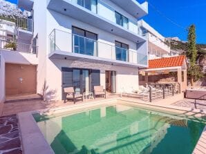 Villa Perla Blu with 4 bedrooms, heated pool, jacuzzi, 50m from beach - Pisak - image1