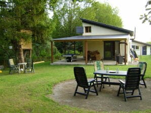 Casa per le vacanze Moderna casa vacanze per massimo 10 persone con un bel giardino nel cuore della Francia - Intarsio - image1