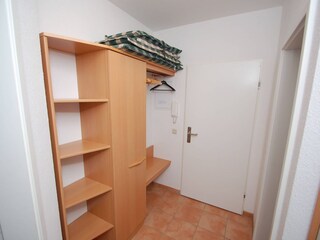 Eingang zur Wohnung mit Flur