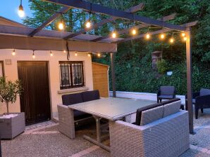 Vakantiehuis Eenvoudige vakantiewoning met terras - Colleville-sur-Mer - image1