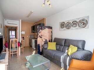 Apartamento Roquetas de Mar Características 9