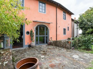 Villa Vecchiano Buitenaudio-opname 8