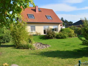 Ferienwohnung 1 im Haus Strandglück - Glowe - image1