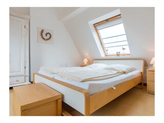 ... im Schlafzimmer ...