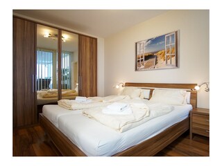 ... im Schlafzimmer