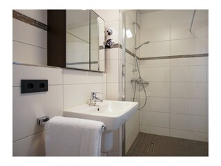 Walk-In-Dusche ...