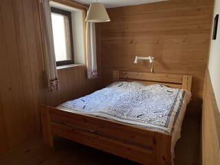 Doppelbett im Sousterrain