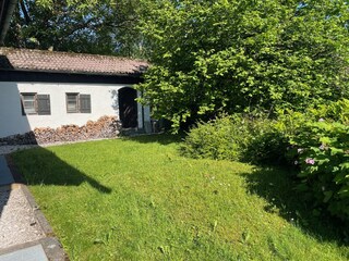 Garage und  Gartengeräte