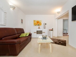 Villa Nedescina Caratteristiche 13