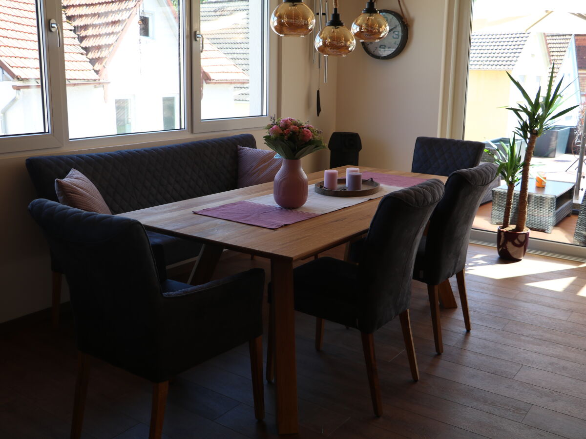 Ferienhaus Tauber Sonnen Lodge, Tauberbischofsheim, Firma