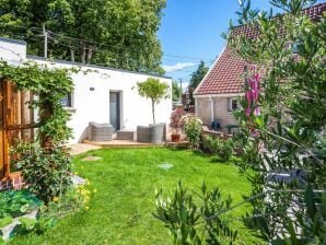 Cosy Apartment in Eperlecques with Fireplace - Autingues - image1