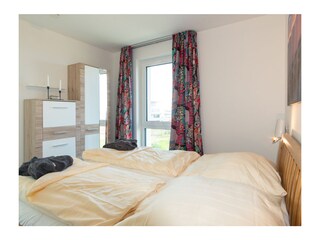 2. Schlafzimmer