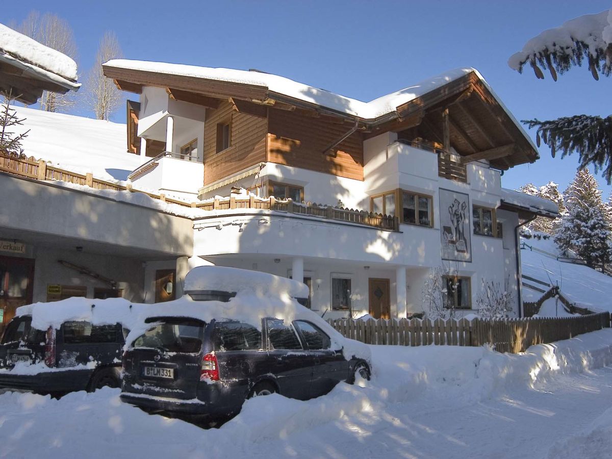 Holiday Apartment Tusna Fergl S Hof Serfaus Company Fergl S