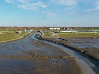 Hafeneinfahrt bei Niedrigwasser