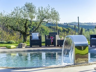 Vakantiehuis Ponzano di Fermo Buitenaudio-opname 6