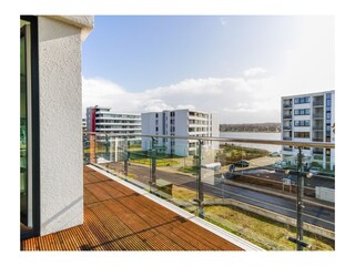 ... Südlage mit Binnensee- ...