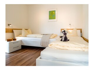 2. Schlafzimmer