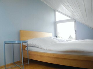 Schlafzimmer 2 mit Doppelbett....