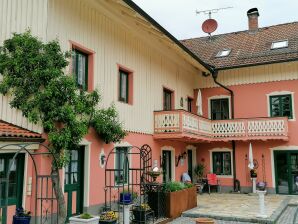 Holiday apartment Elfie and Edgar Schlenker - Bad Aibling - image1