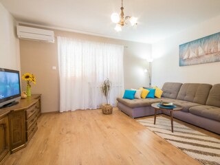 Villa Tinjan Caratteristiche 12