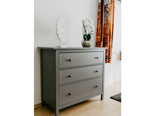 Schlafzimmer 1, Boxspringbett 1,80 x 2,00 m