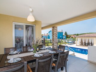 Villa Labin Outdoor Recording 8