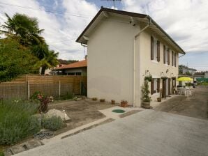 Holiday house Charming town centre house with garden - Pouillon - image1