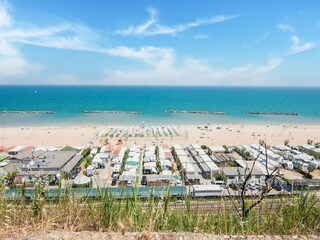 Maison de vacances Pesaro Environnement 40