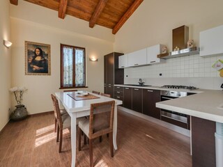 Villa Piandimeleto Features 13