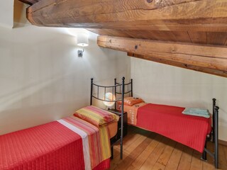 Villa Piandimeleto Caratteristiche 33