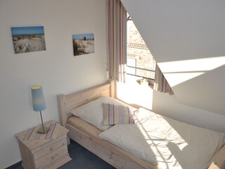 Schlafzimmer mit 2 getrennten Betten