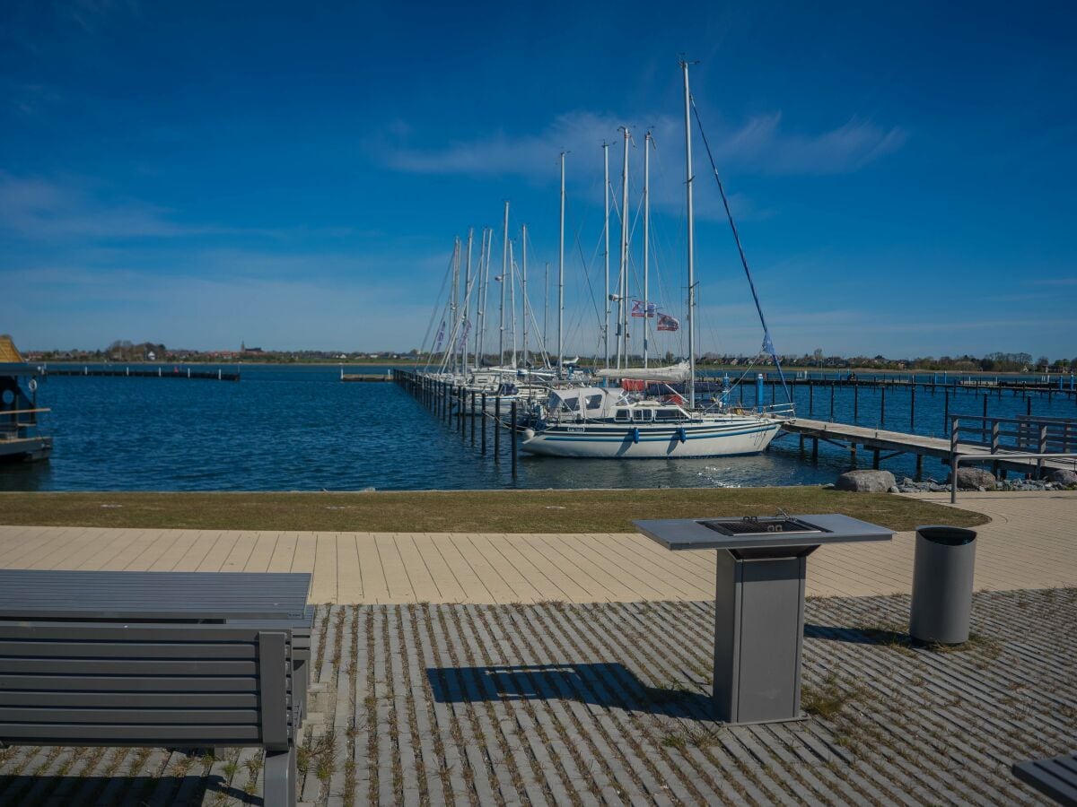 Grillplatz am Yachthafen