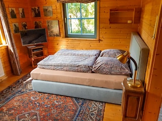 NEU 9/20: Schlafzimmer mit 160x200cm Boxspringbett