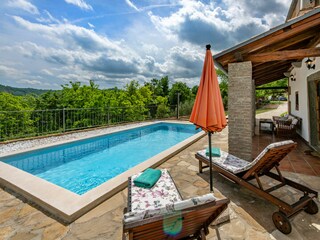 Maison de vacances Cerovlje Enregistrement extérieur 4