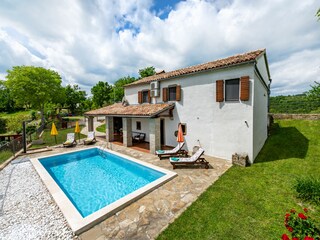 Maison de vacances Cerovlje Enregistrement extérieur 6