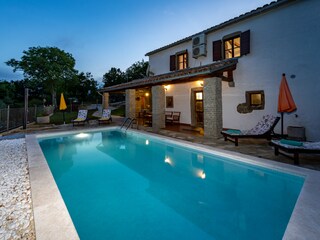 Maison de vacances Cerovlje Enregistrement extérieur 13