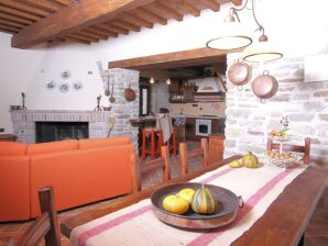 Apartment Belvilla by OYO La Rocca Autunno