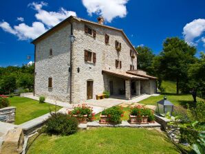 Bel appartement à Apecchio avec piscine partagée - Apecchio - image1