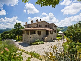 Apartment Apecchio Outdoor Recording 15