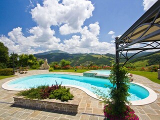 Apartment Apecchio Outdoor Recording 4