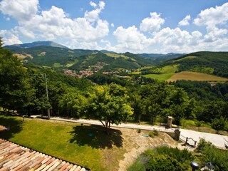 Apartment Apecchio Outdoor Recording 11